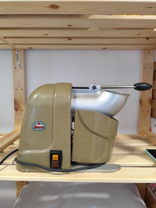 Maquina picar gelo INDUSTRIAL