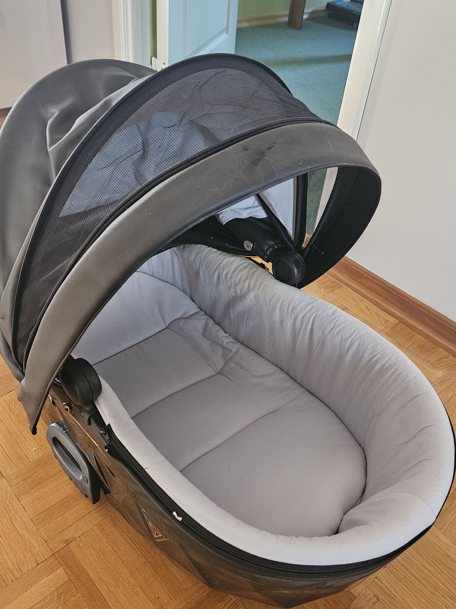 Wózek Junama Exclusive Prams 2w1