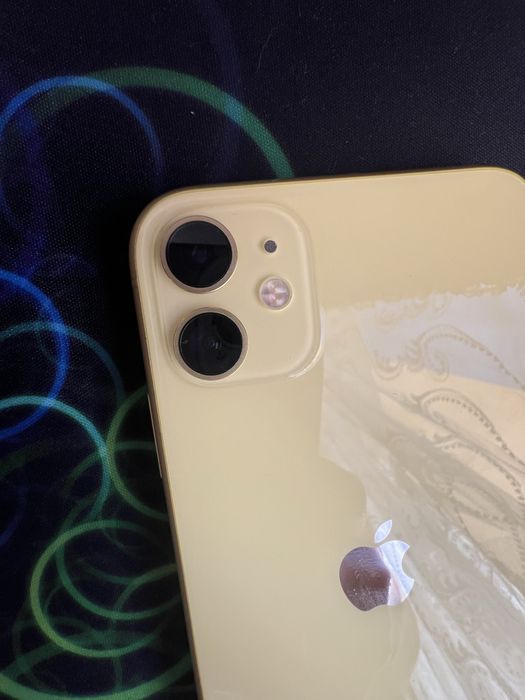 Iphone 11 64GB памʼять