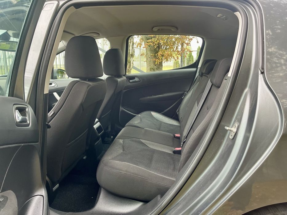 Peugeot 308 1.6 benzyna 120KM !!! 2011 rok !!! Klima !!! Navi !!!