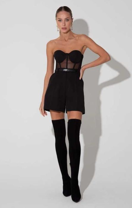 Чорні шорти з костюмної тканини жіночі чорні костюмні шорти вовк VOVK