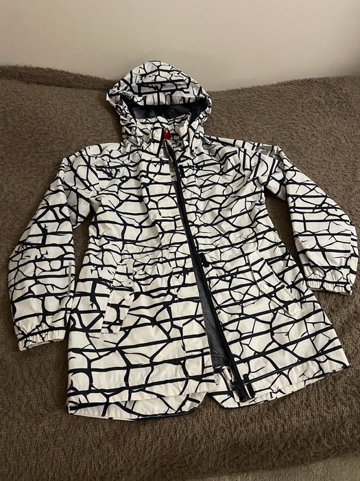 Lekka kurtka przeciwdeszczowa i przeciwiatrowa Reima r.134/140