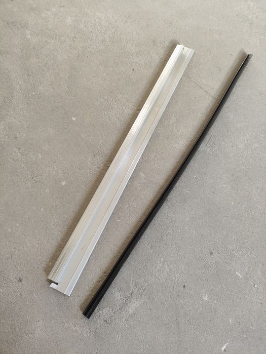 Próg aluminiowy do drzwi 90 cm