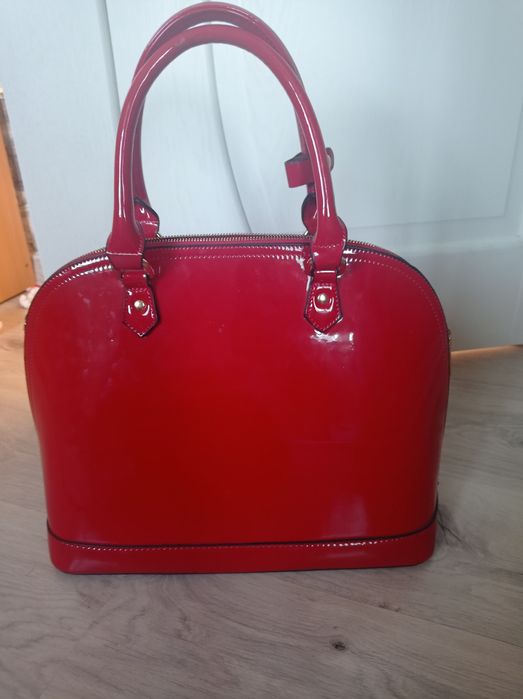 Сумка жіноча червона лакована