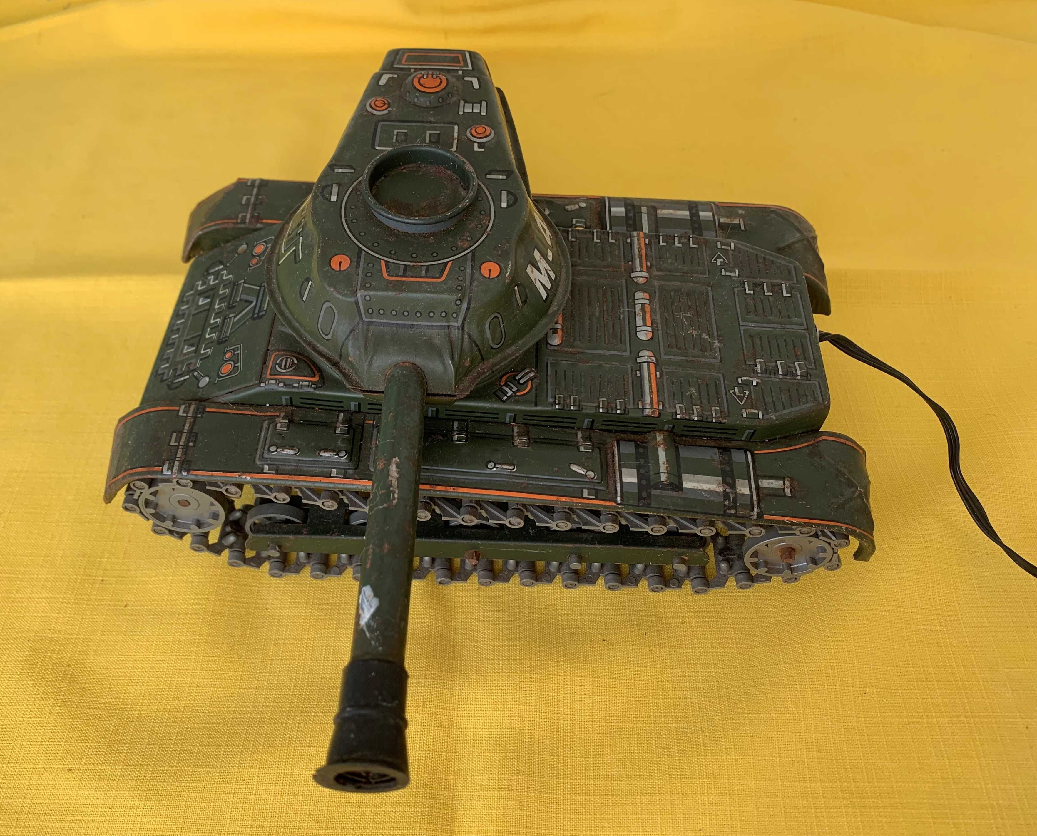 Brinquedo - Tanque de guerra M-40, de lata (vintage)