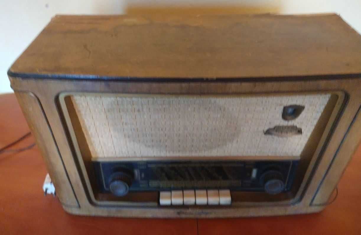 Radio Grundig 2042W, 1953, antyk