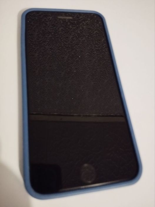 продам iphone 7+ 32gb