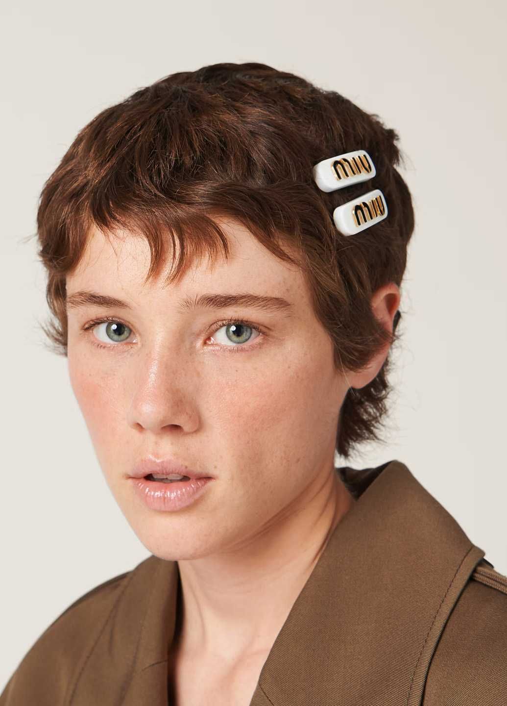 Шпильки Miu Miu Logo Lettering Hair Clips White