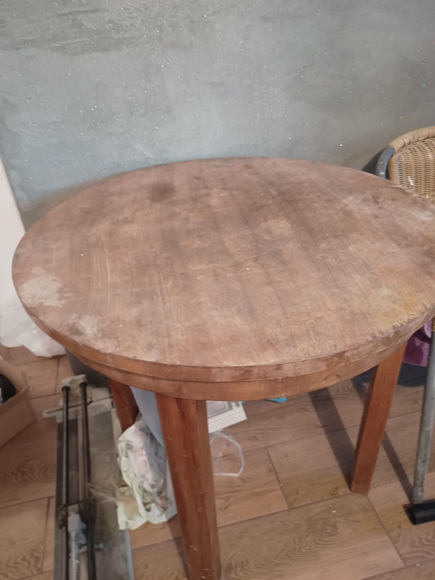 Stół mały do renowacji fi 76cm
