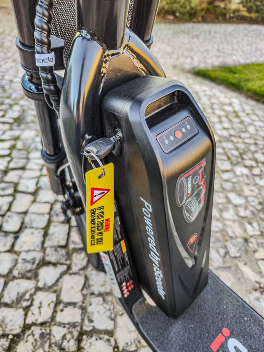 iScooter F7 Elétrica – Potência, Conforto e Autonomia