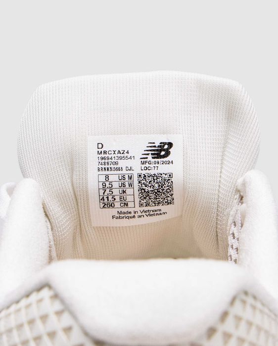 Кросівки New Balance FuelCell Supercomp Elite V4 premium