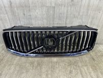 Решетка радиатора Гриль Volvo XC60 ( 2021- 2024 г.) решітка