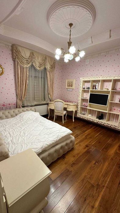 Дом с ремонтом на Фонтане. Львовская. 10 соток