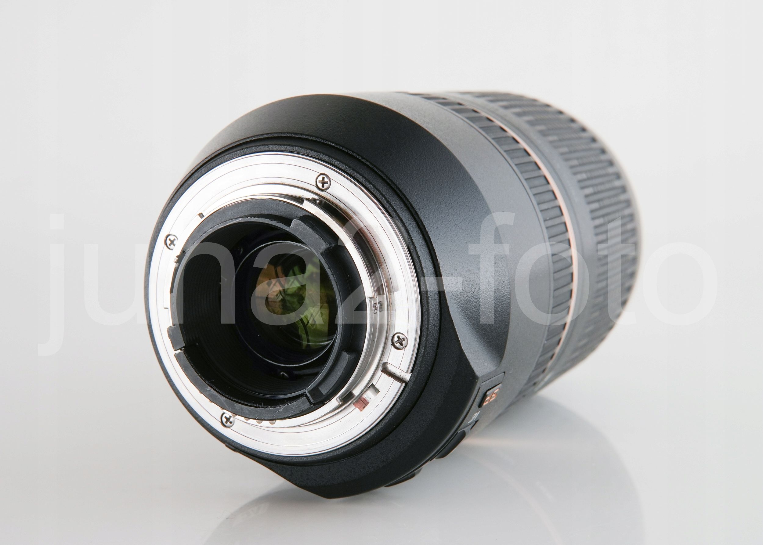Tamron SP 70-300mm f/4-5.6 XR Di VC USD do Nikona