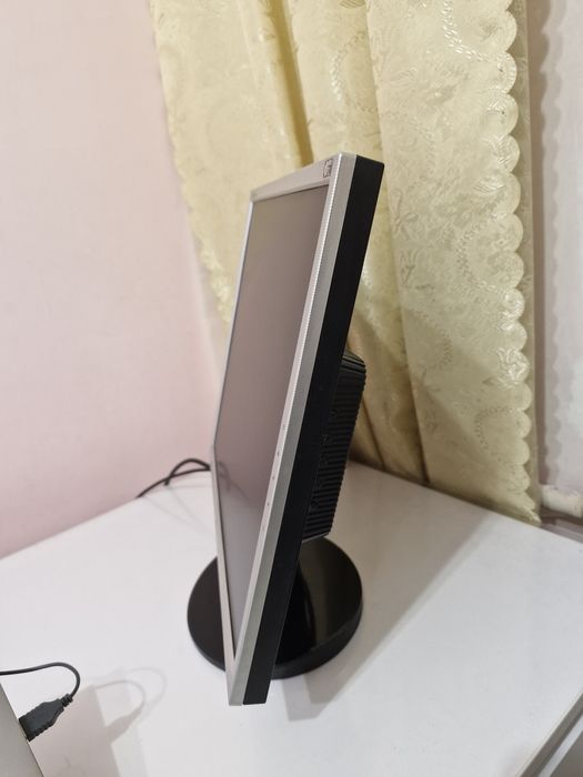 Продаю Монітор LG