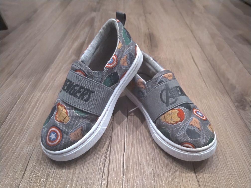 Buty trampki Avengers Smyk roz. 26