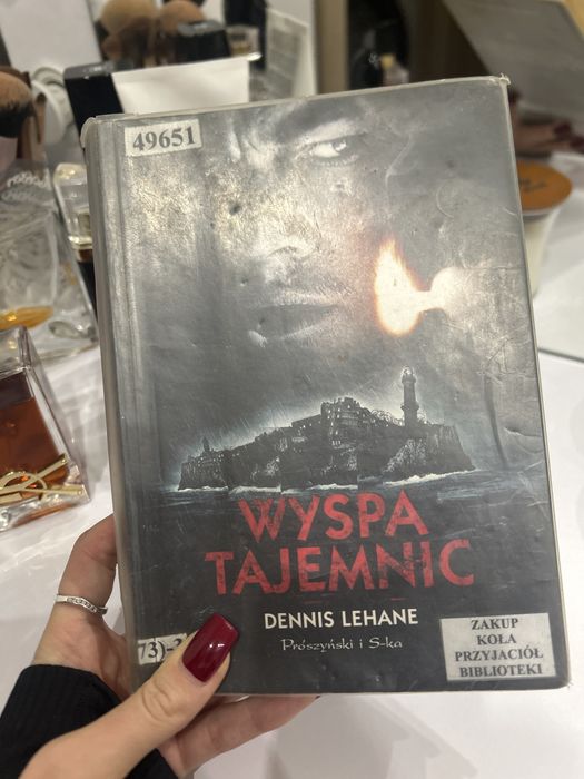 Ksiazka wyspa tajemnic