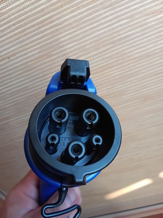 Оригинальная зарядка Toyota  Lexus (120 Вольт)