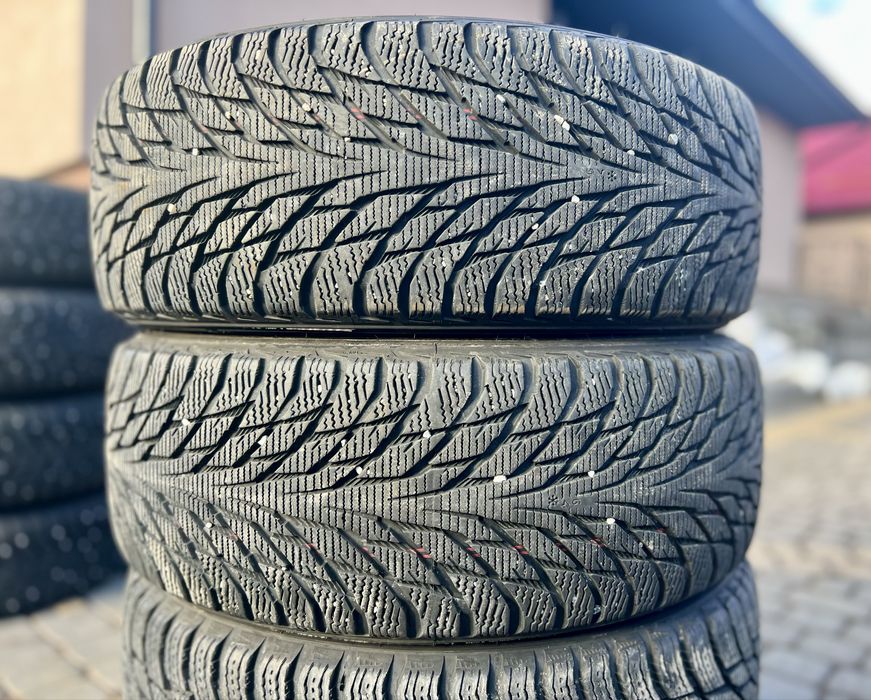 Шини зимові 205/60 r16 Nokian Hakkapeliitta R2 XL ідеал 6,5-7мм 2018