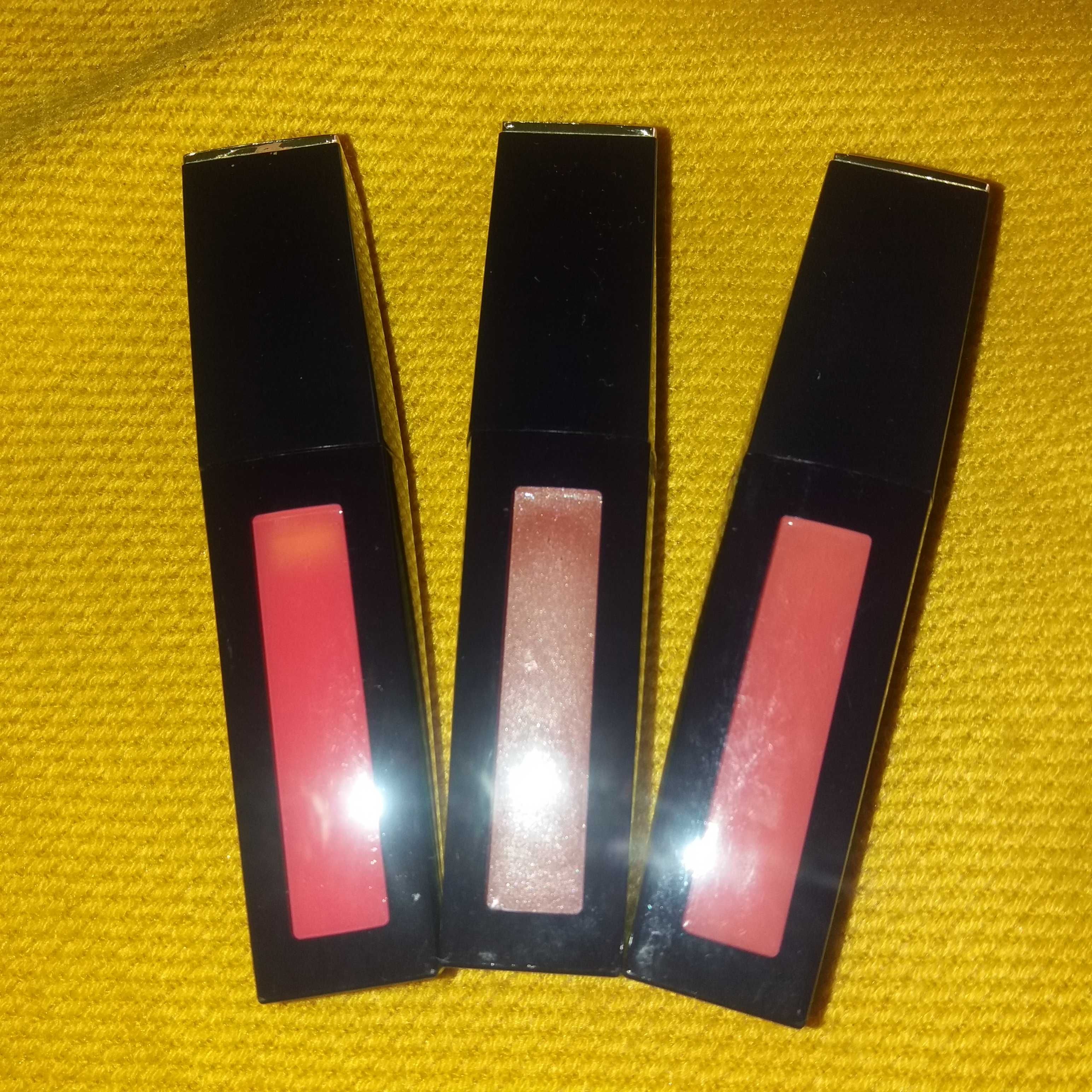 Lip Gloss - Pure Color Envy Liquid Lip Potion