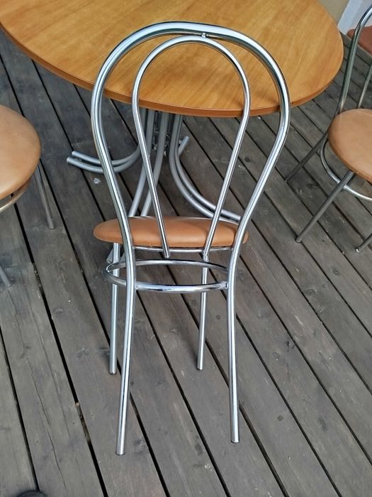 SPEZEDAM Stół  itrzy krzesła