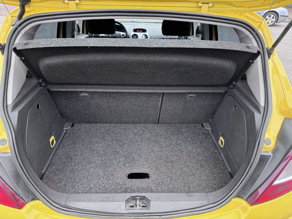 Opel  Corsa  1.4