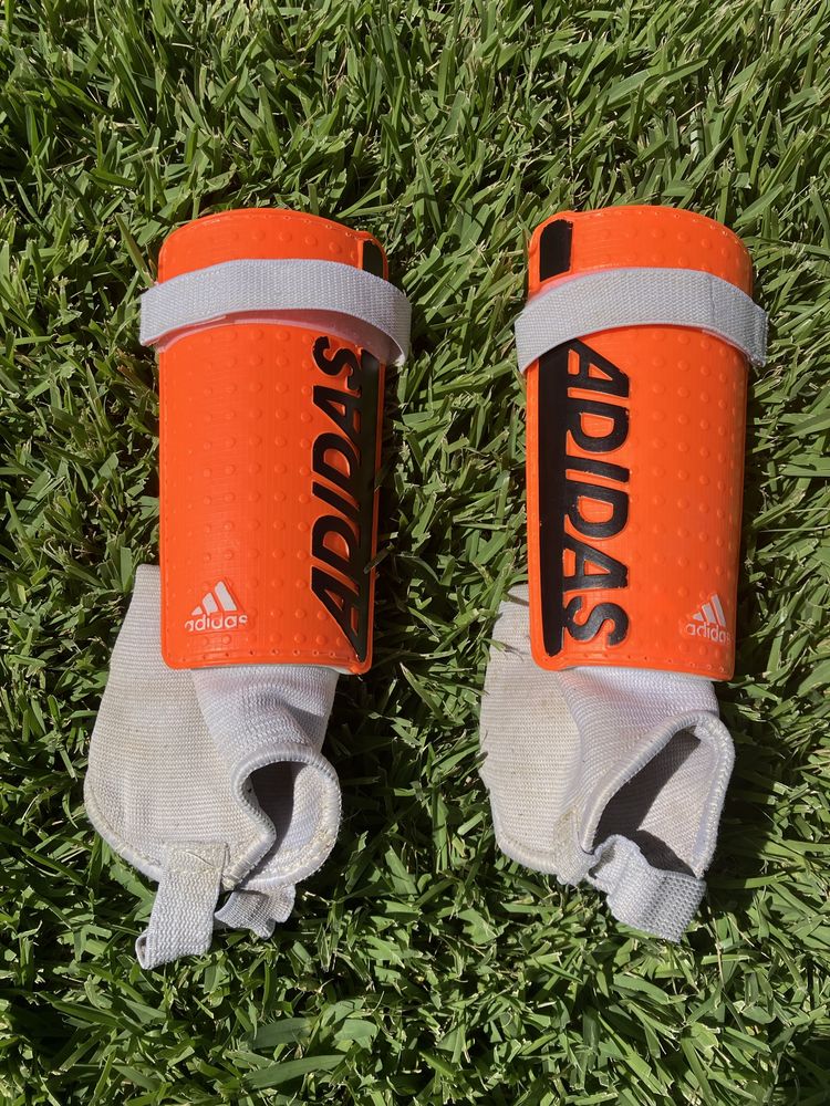Caneleiras Adidas criança