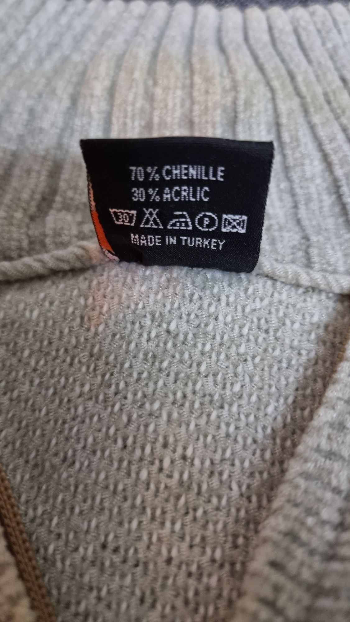 Sweter , tkanina szenilowa XL/XXL