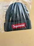 Gorro Supreme x New Era Box Logo