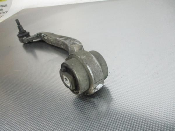 Braço de suspensão frente esquerdo AUDI A4 Avant (8D5, B5)