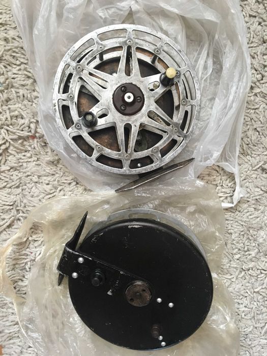 Катушки  рыболовные  инерционные  СССР  ( колекцыя )