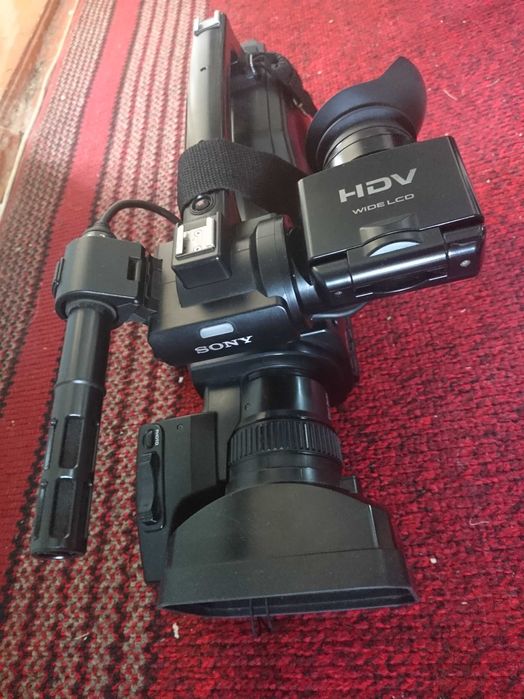 Видеокамера Sony HVR HD 1000