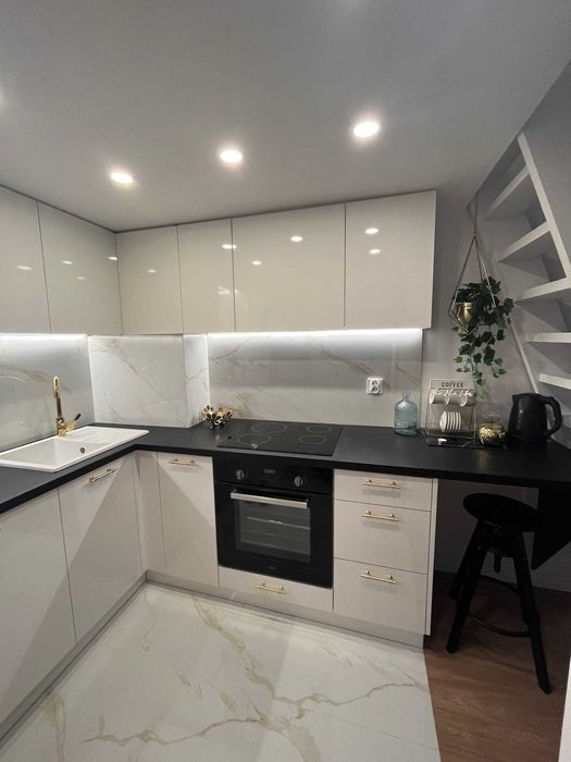 Luksusowy apartament z antresolą – Piotrkowska 37, turystyczne centrum