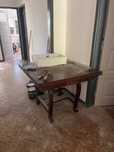 Mesa extensivel quadrada
