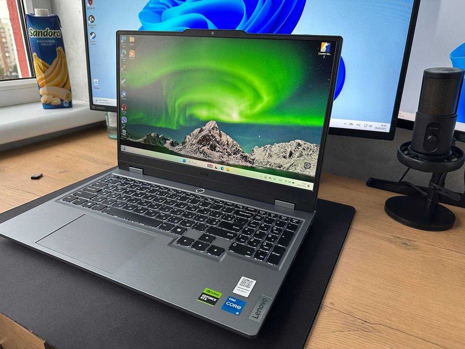 Ноутбук игровой Lenovo LOQ 15IAX9 (83GS00H4RA) Luna Grey