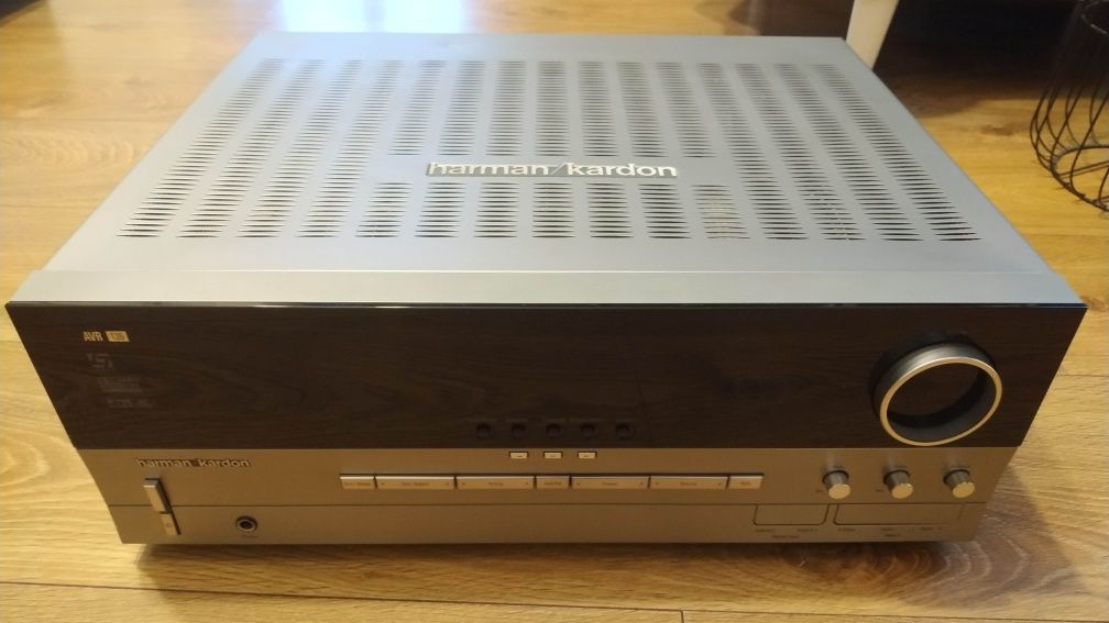 Harman Kardon AVR135 + DVD23