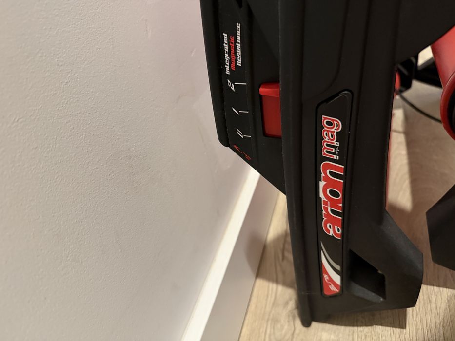 Trenażer rolkowy ELITE Arion MAG, bardzo dobry stan