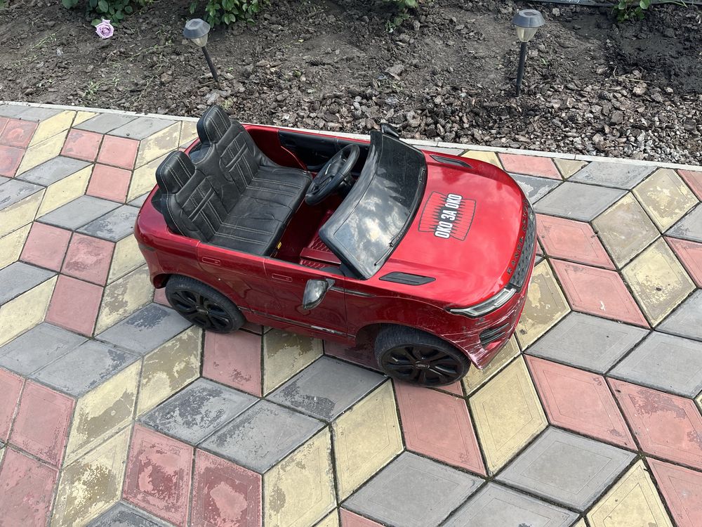 Продам дитячий автомобіль