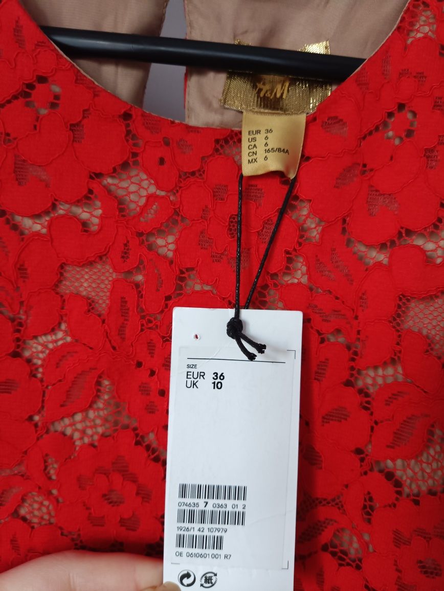 H&M rozmiar 34/36 XS/S koronkowa czerowna sukienka mini