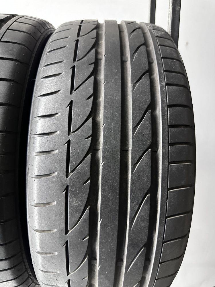 2шт бу літо 225/40/R18 7,4мм Bridgestone Potenza S 001