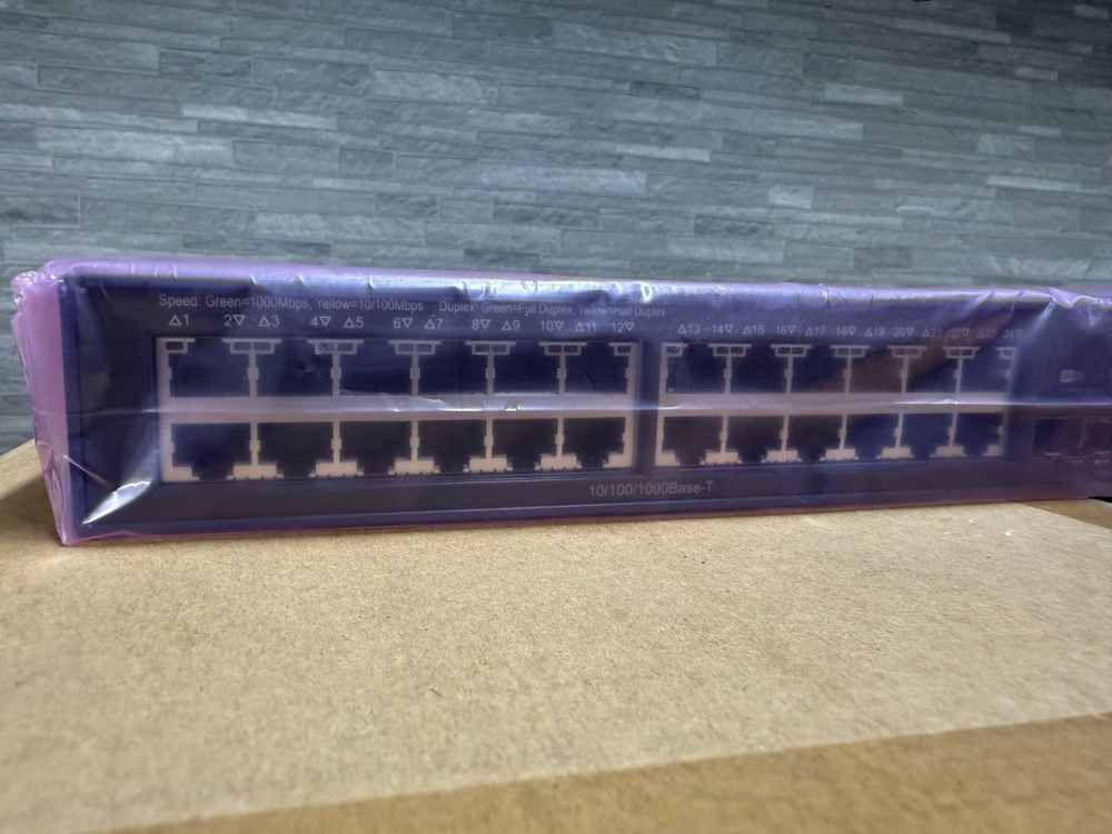 HP A5500-24G-4SFP HI Switch (JG311A) — Новий у заводській упаковці