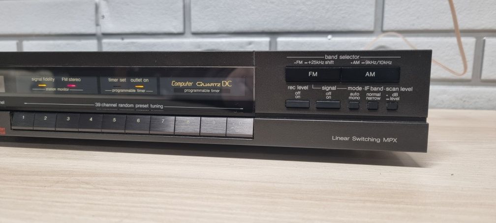 Tuner radiowy Timer TECHNICS ST-G6T. Japan