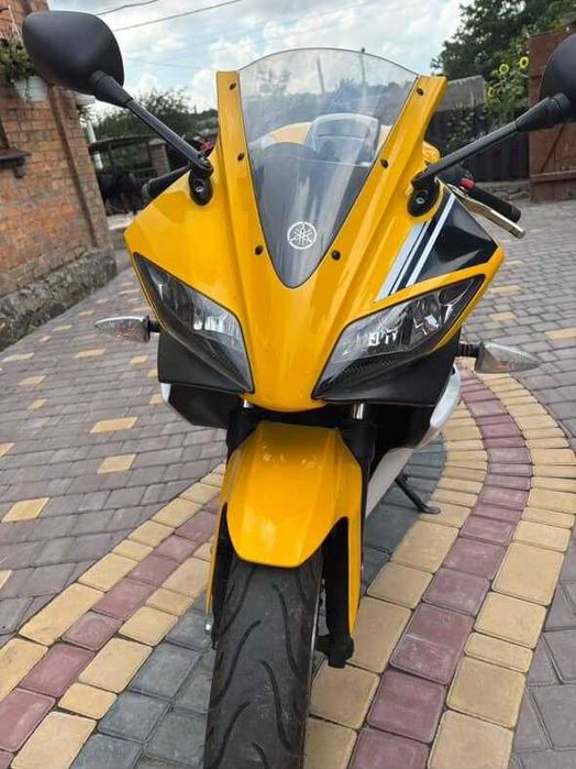 Мотоцикил Yamaha YZF  R 125
