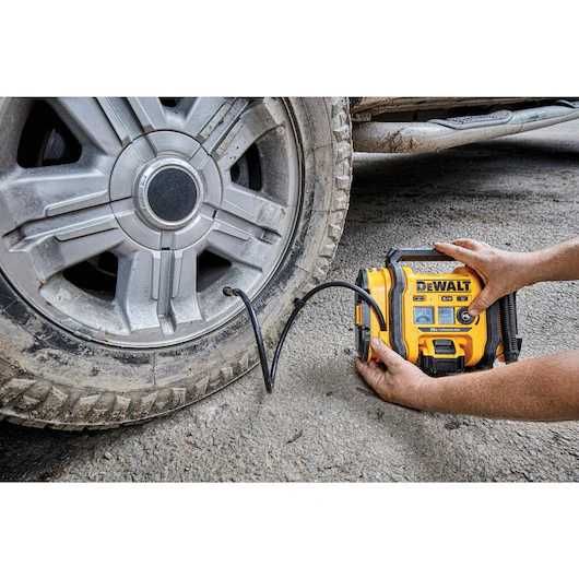 DeWALT DCC020IB акумуляторний / мережевий компресор 20V з США ОРИГІНАЛ