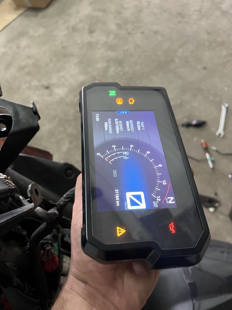 Licznik ktm duke 390 125 zegar 2017- prędkościomierz