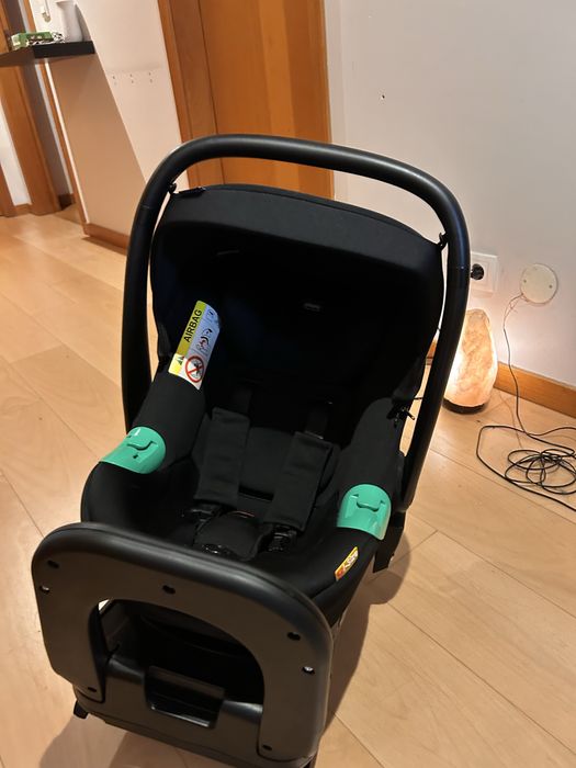 Ovo bebe com base isofix para carro e com redutor recem nascido