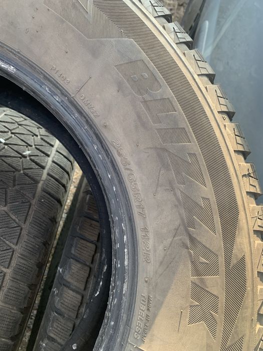 Шини 265/65 R17 Bridgestone Blizzak DM-V2-4од.