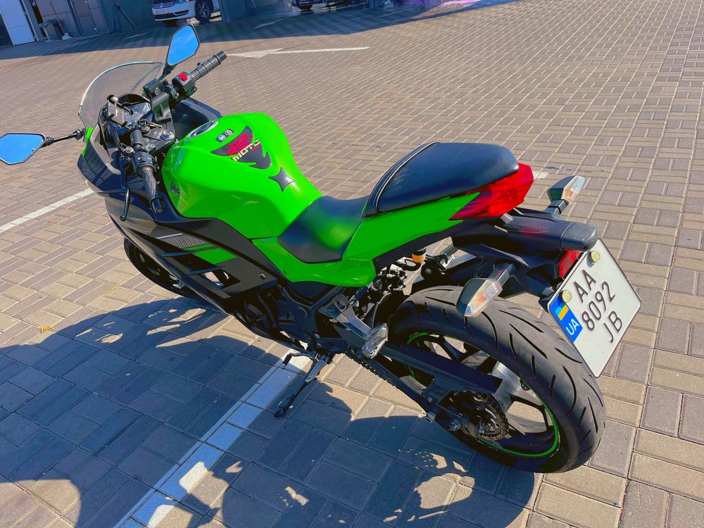 Kawasaki Ninja EX300 ABS