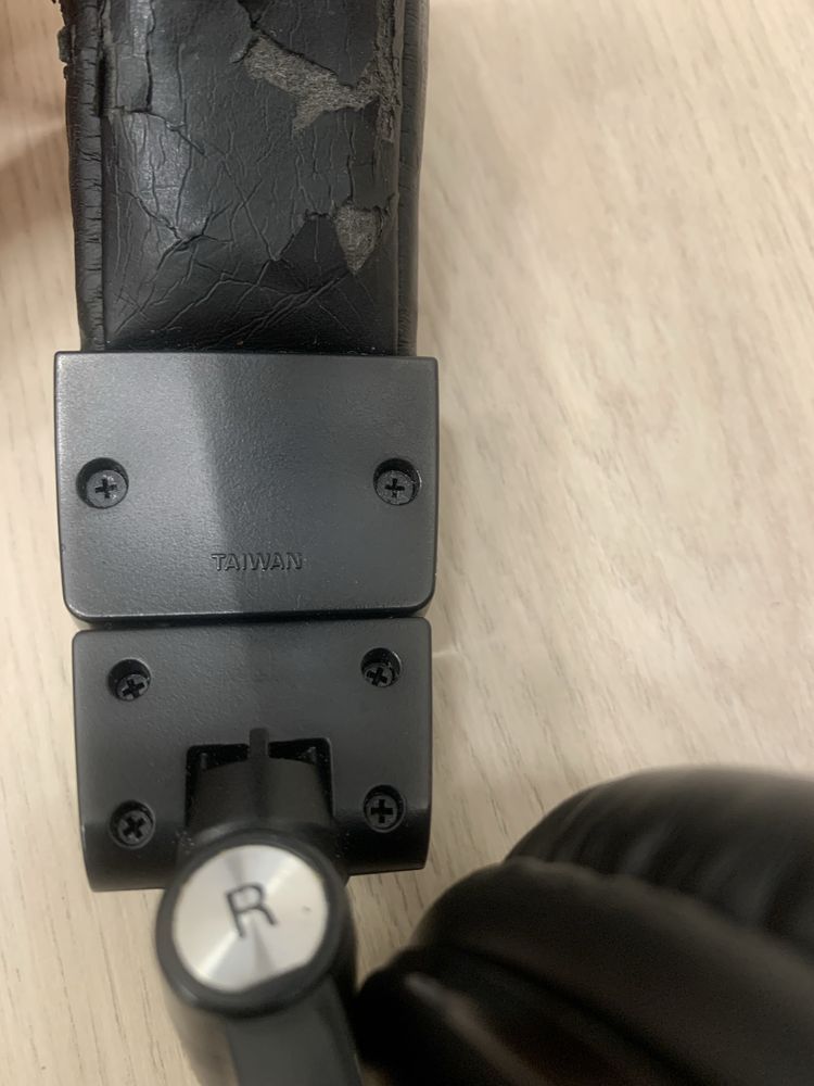 Навушники Audio-technica ATH-M50X
