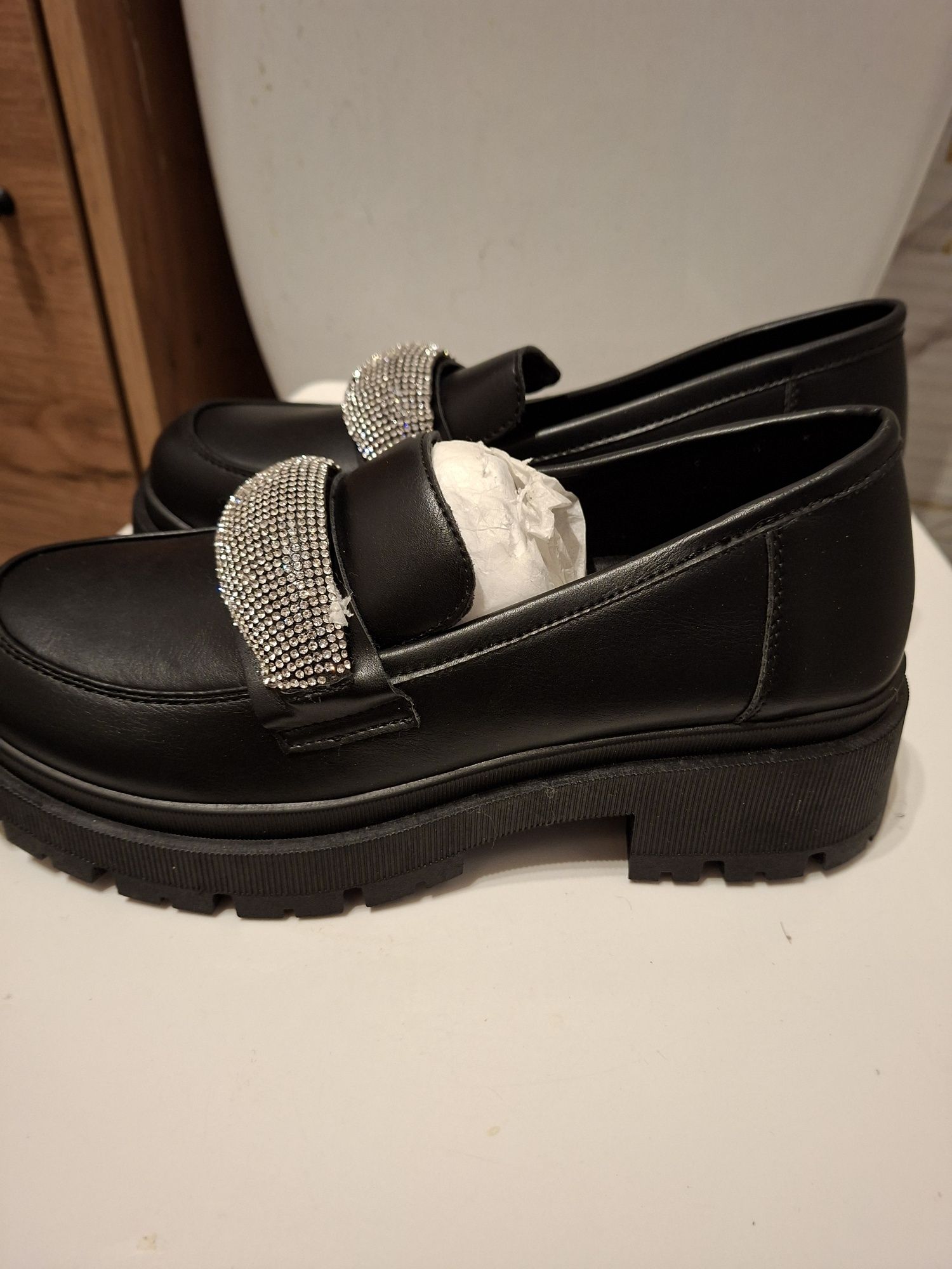 Nowe mokasyny damskie rozmiar 38